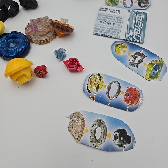 Takara Tomy Beyblade Set Lot Burst Launcher from Hasbro See Photos For Condition - Picture 4 of 10